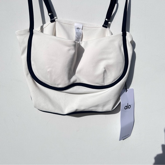 NWT ALO Yoga Airbrush Streamlined Bra Tank medium m - Picture 12 of 12